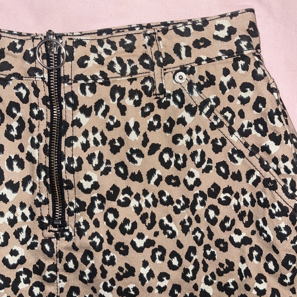 TOP SHOP EUC leopard Skirt - Picture 3 of 5
